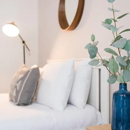 Guestready - Almada Downtown - 1f * Oporto